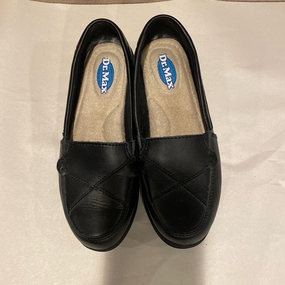 Women's Black Dr. Max Loafer Slip On shoes size 6 leather upper very good used - Picture 1 of 8